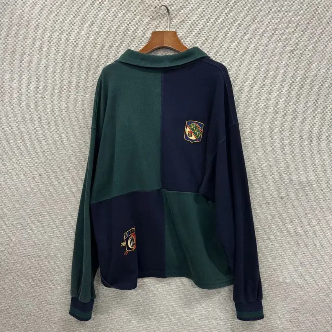 로맨틱크라운 자수 캐주얼 체크 카라 오버핏 맨투맨 L M08781 상품이미지2