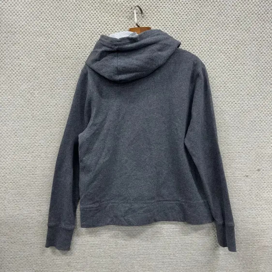 언더아머 프린팅로고 약기모 후드티 M M09194 상품이미지2