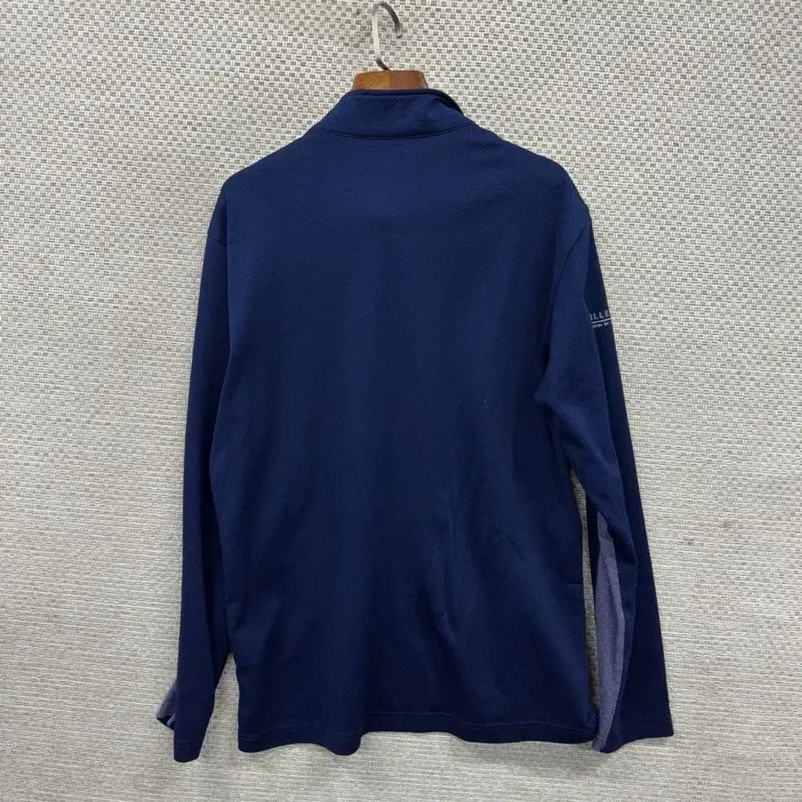 밀레 아웃도어 반집업 긴팔티 105 M09198 상품이미지2