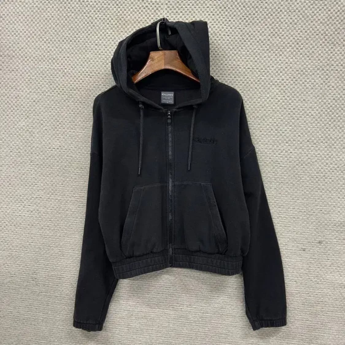 디스커버리 캐주얼 크롭 후드집업 90 M09199 상품이미지1