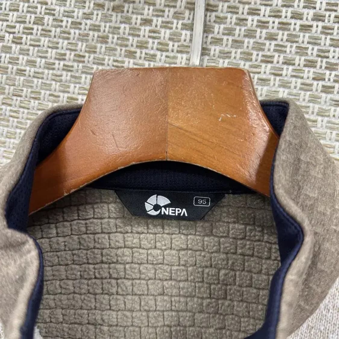 네파 아웃도어 등산 약기모 반집업 긴팔티 95 M09191 상품이미지3