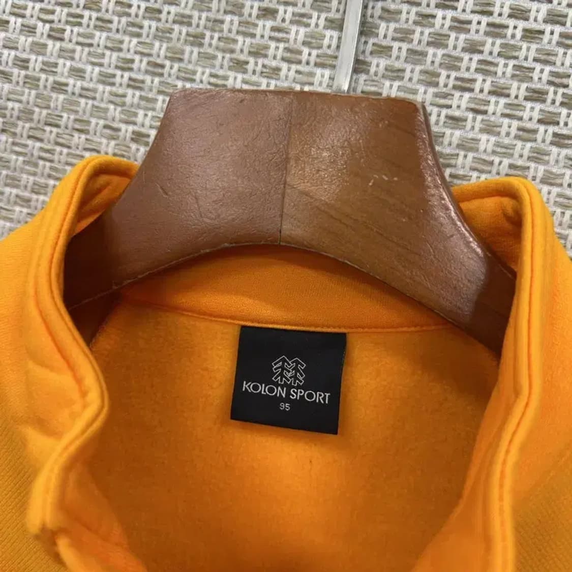 코오롱 스포츠 아웃도어 등산 약기모 반집업 긴팔티 95 M09196 상품이미지3