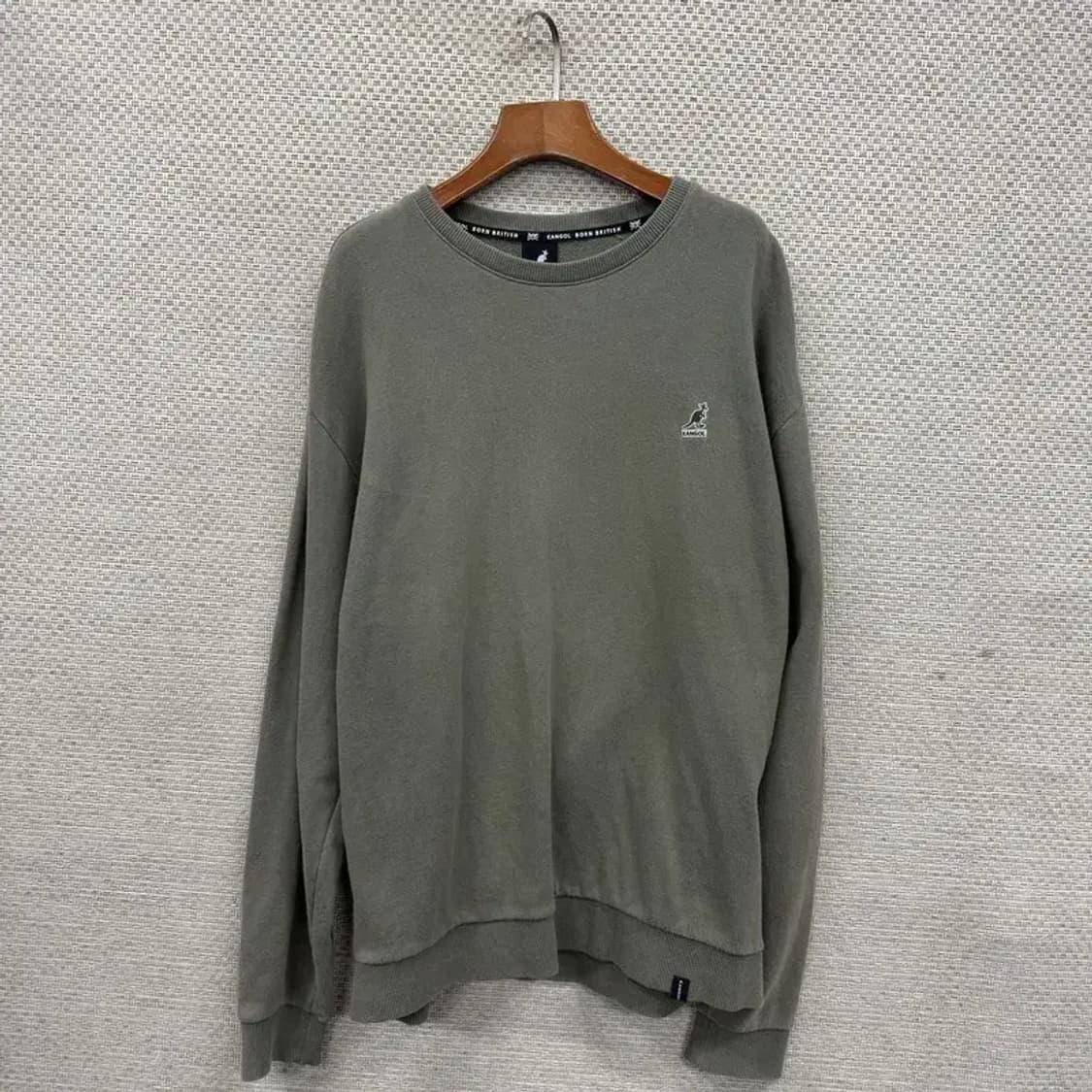 캉골 자수로고 캐주얼 카키 오버핏 맨투맨 L M09204 상품이미지1