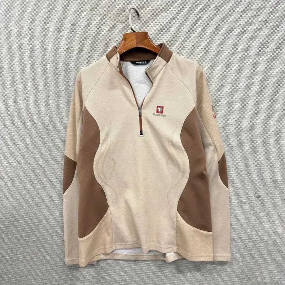 블랙야크 아웃도어 등산 반집업 긴팔티 105 M09200 상품이미지1