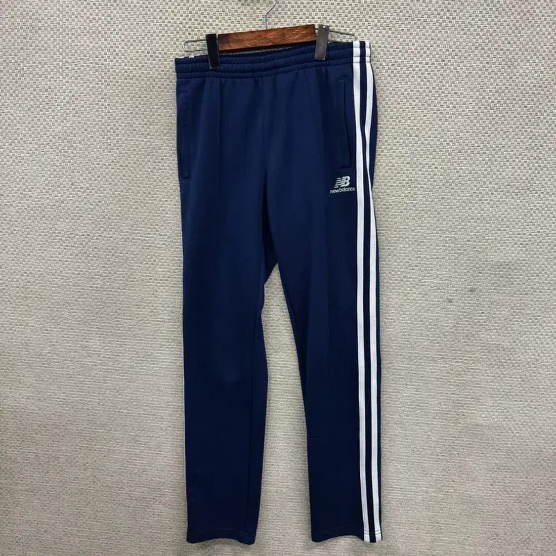 뉴발란스 사이드라인 츄리닝바지 M M09454 상품이미지1
