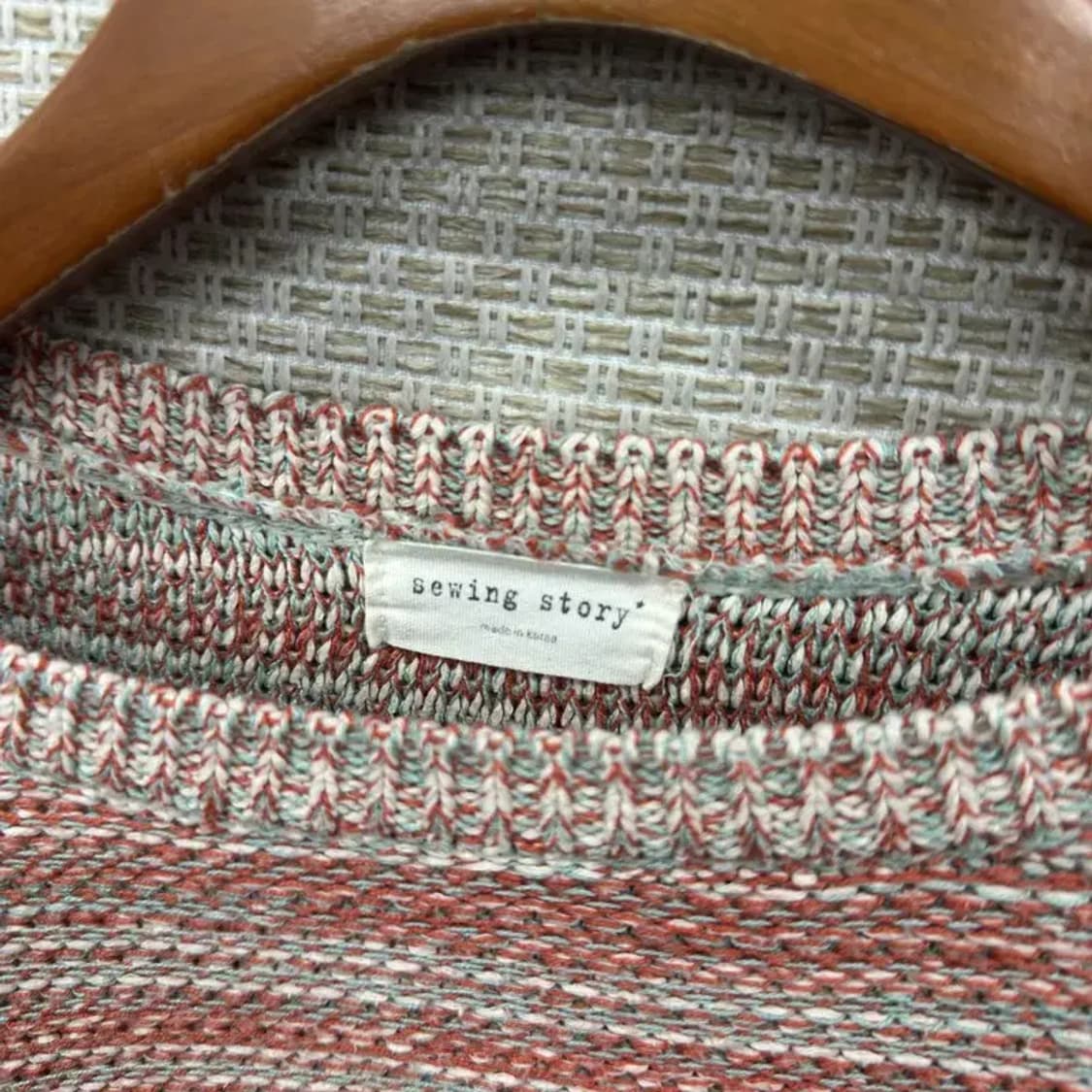 빈티지 패턴 라운드넥 크롭 니트 105 M09438 상품이미지3