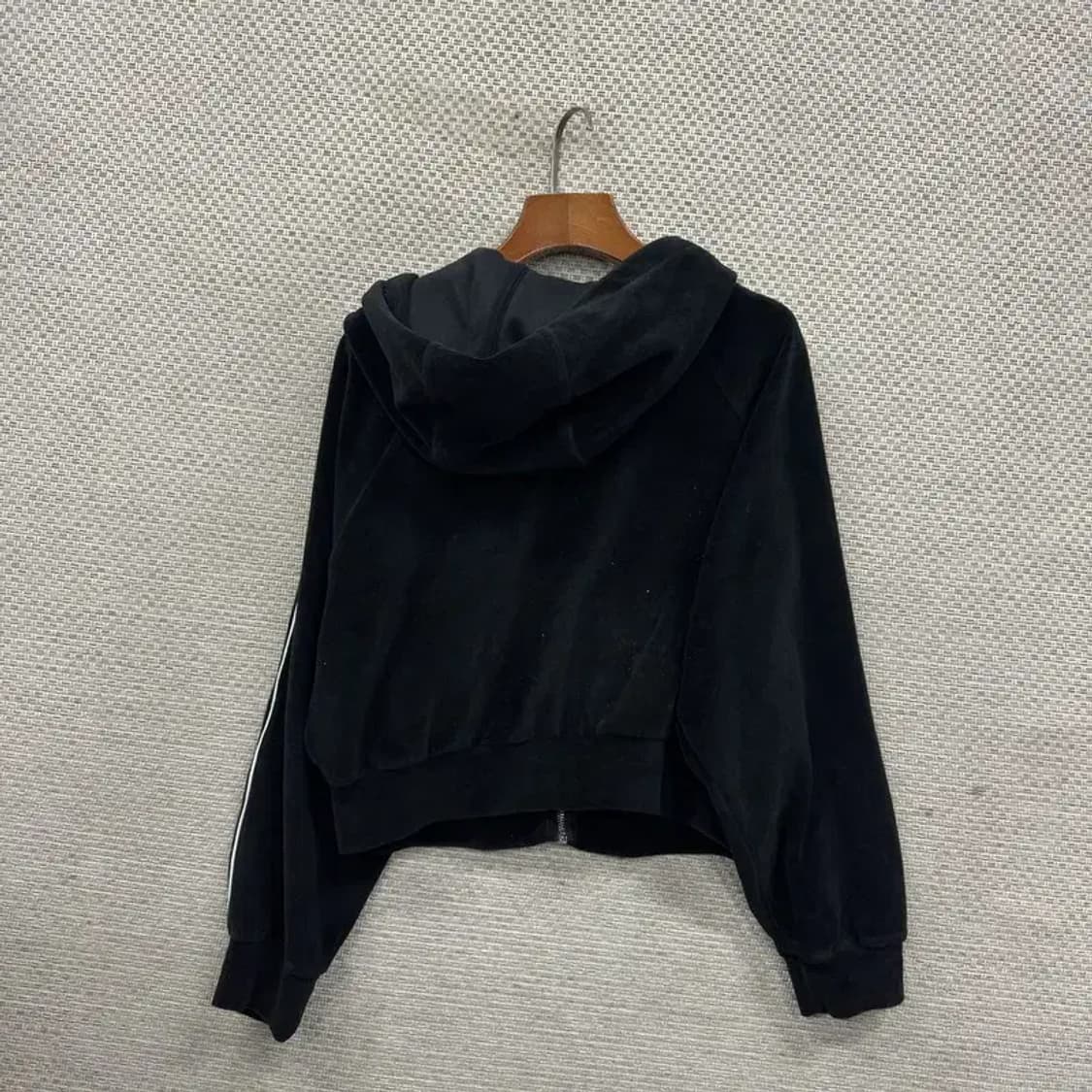 탑텐 밸런스 여성 벨벳 오버핏 크롭 후드집업 S M09562 상품이미지2