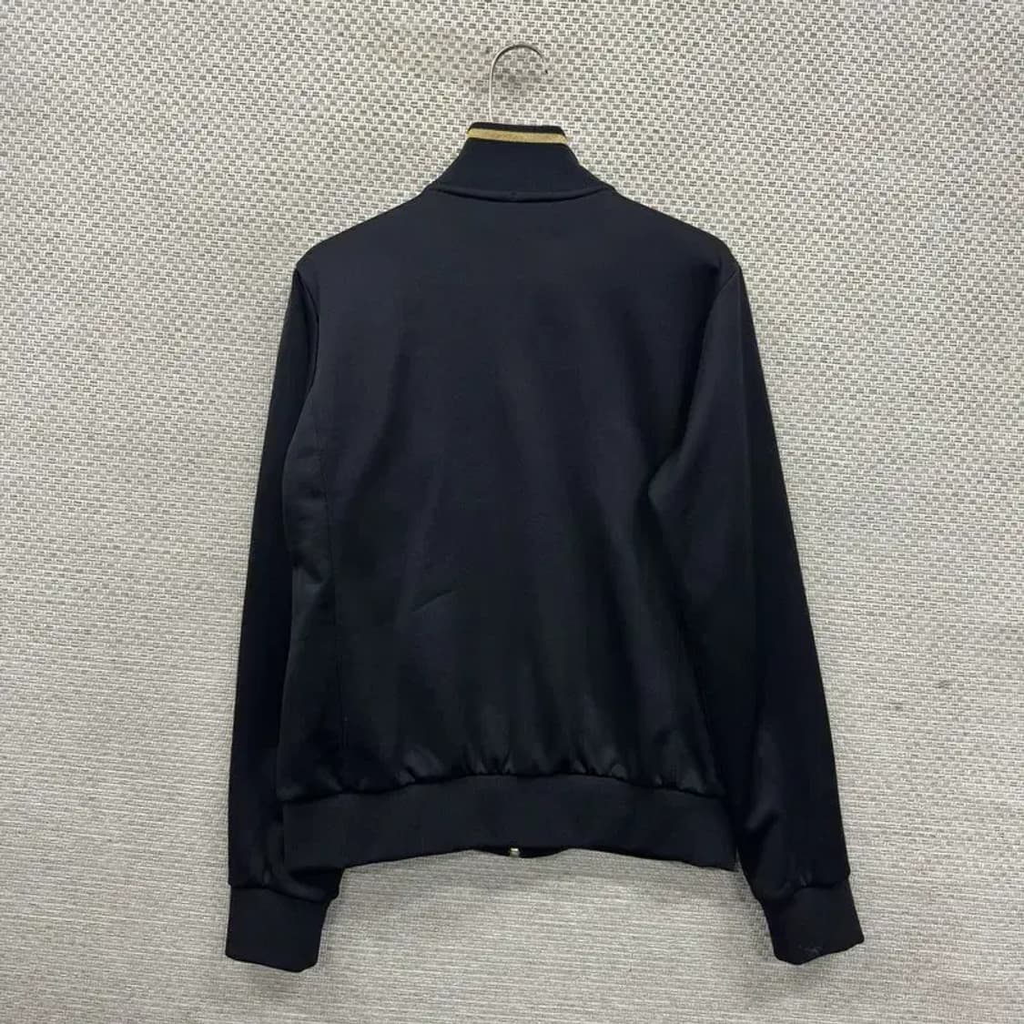 필라 올드스쿨 자수로고 트랙탑 져지 집업 100 M09676 상품이미지2