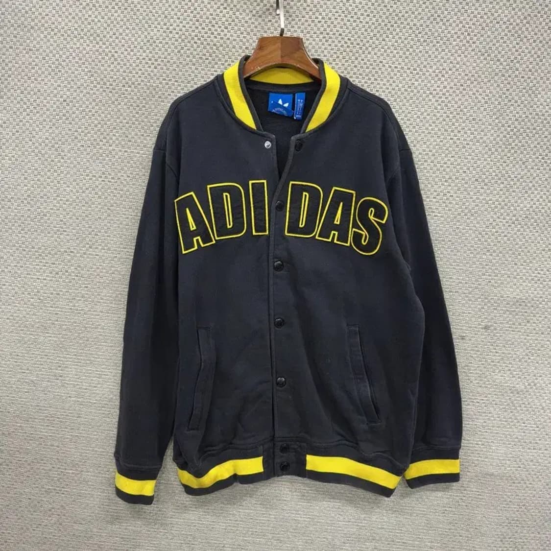 아디다스 센터자수 배색 바시티 자켓 M M08938 상품이미지1