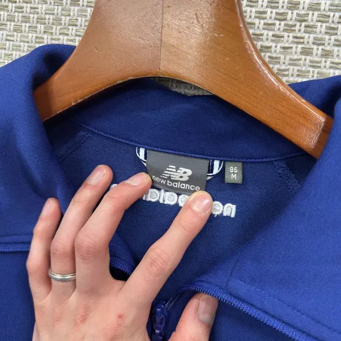 뉴발란스  자수로고 사이드라인 트랙탑 져지 집업 M M09796 상품이미지3