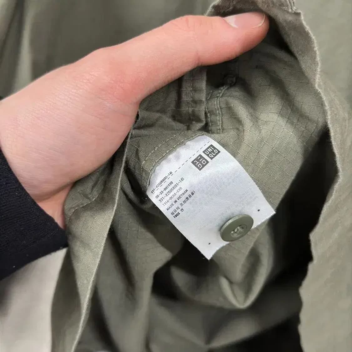 유니클로 투포켓 캐주얼 카키 셔츠 110 M09804 상품이미지4