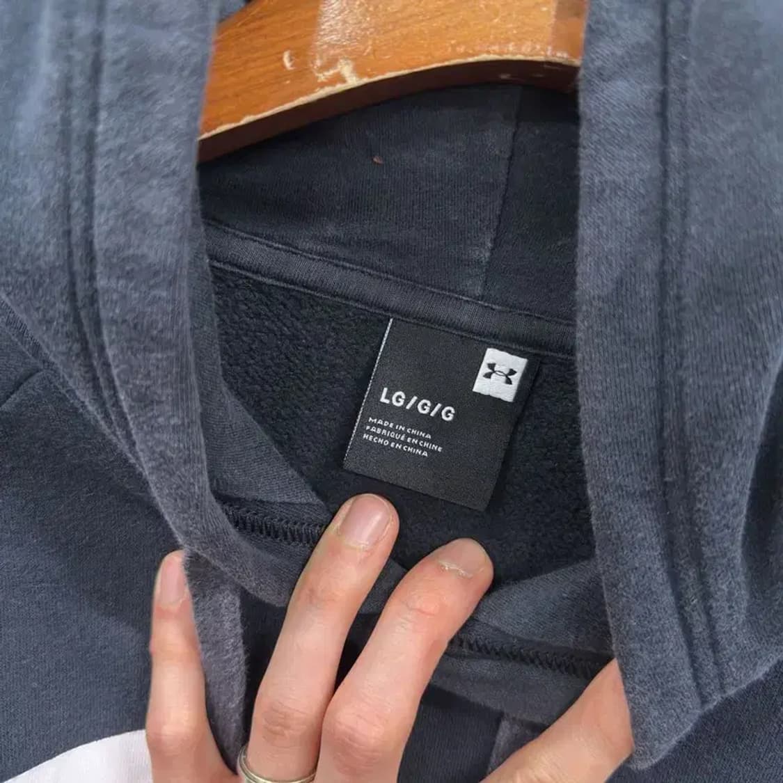 언더아머 짐웨어 프린팅로고 캐주얼 후드티 L M09789 상품이미지3