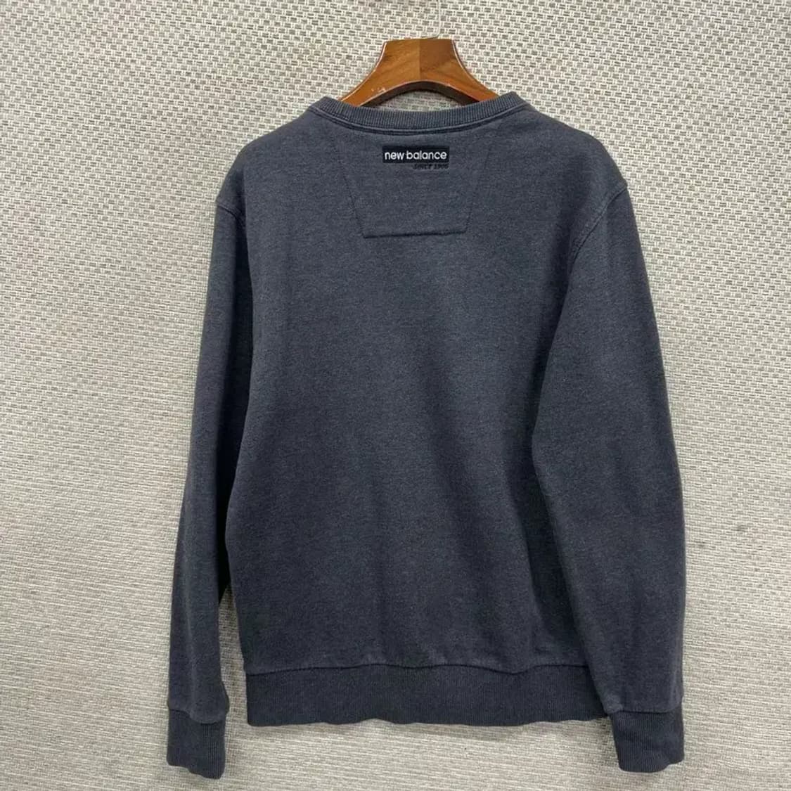 뉴발란스 캐주얼 빅로고 스웻셔츠 맨투맨 95 M10044 상품이미지2