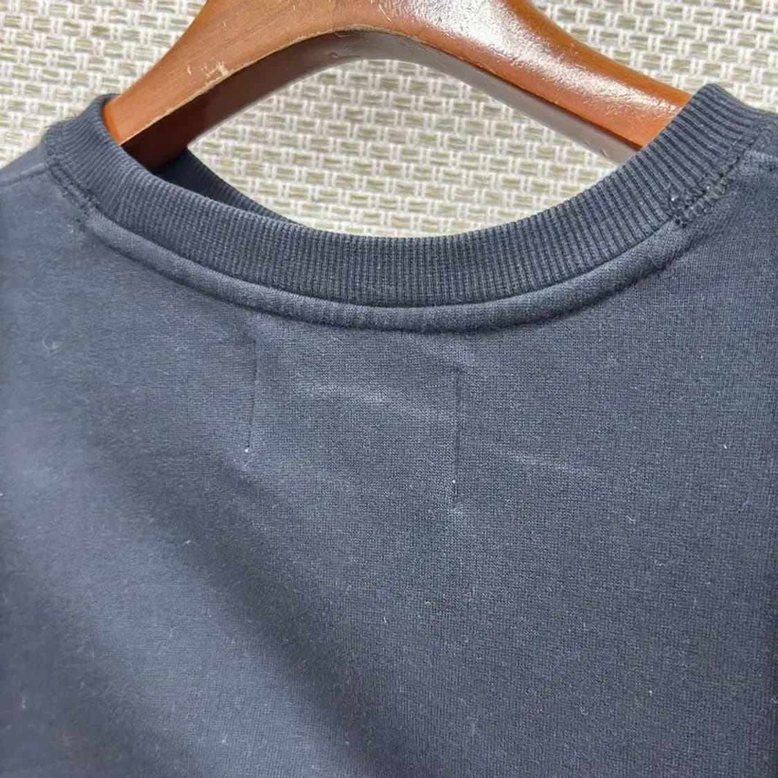 캘빈클라인 프린팅로고 약기모 맨투맨 M M10153 상품이미지5