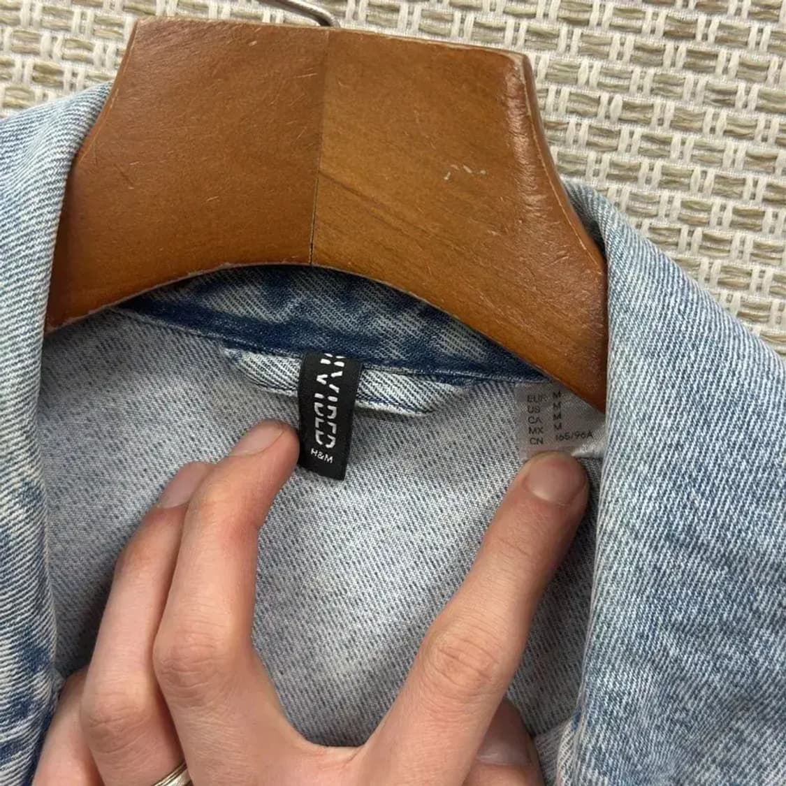 에이치앤엠 캐주얼 연청 데님 청자켓 M M10392 상품이미지3