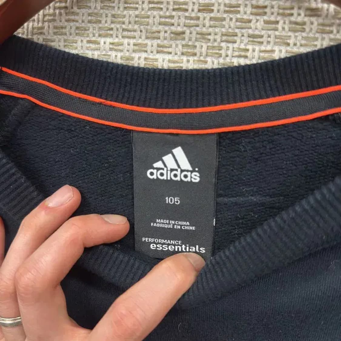 아디다스 캐주얼 사이드로고 스웻셔츠 맨투맨 105 M10275 상품이미지3