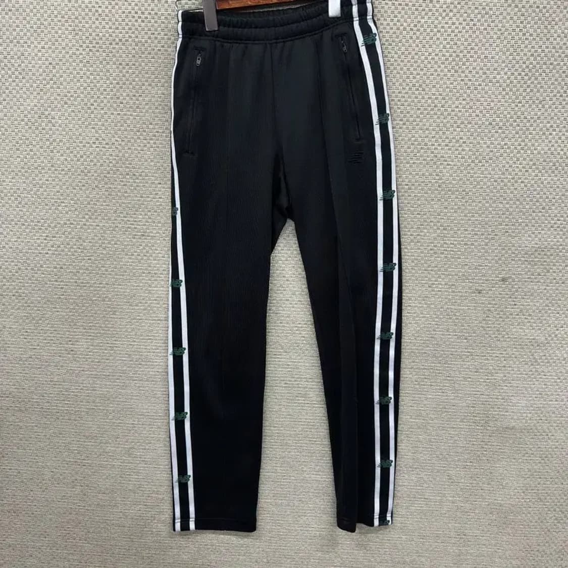 뉴발란스 사이드라인 트랙팬츠 츄리닝바지 75 M10650 상품이미지1