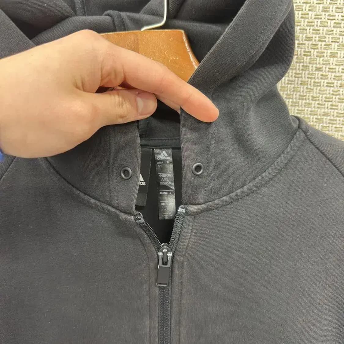 아디다스 삼선로고 숏 후드집업 L M10881 상품이미지5