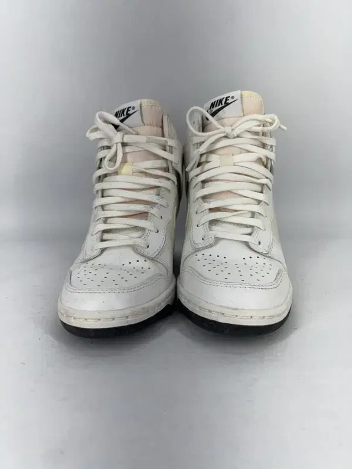 NIKE 나이키 덩크 스카이 하이 에센셜  하이탑 225 상품이미지3