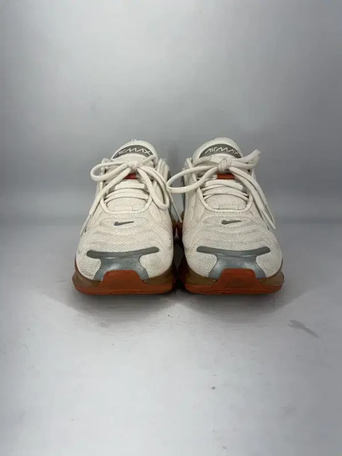 NIKE 나이키 에어맥스 720 SE 여성 운동화 230 상품이미지3