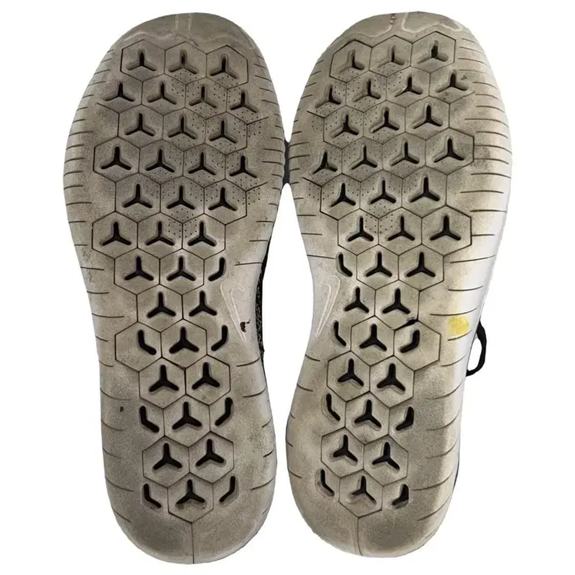 NIKE 나이키 프리런 플라이니트 런닝화 250 상품이미지2