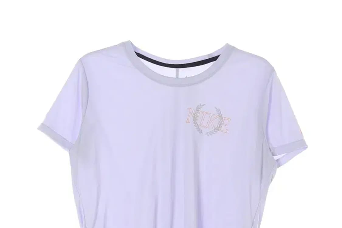 NIKE 나이키 여성 반팔 티 L 상품이미지2