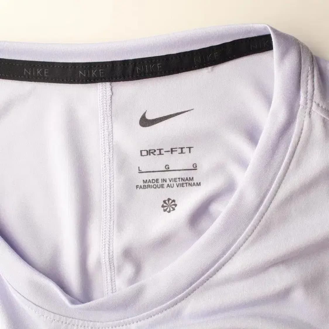 NIKE 나이키 여성 반팔 티 L 상품이미지5