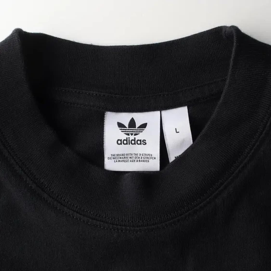 ADIDAS 아디다스 여성 크롭 반팔 티 L 상품이미지5