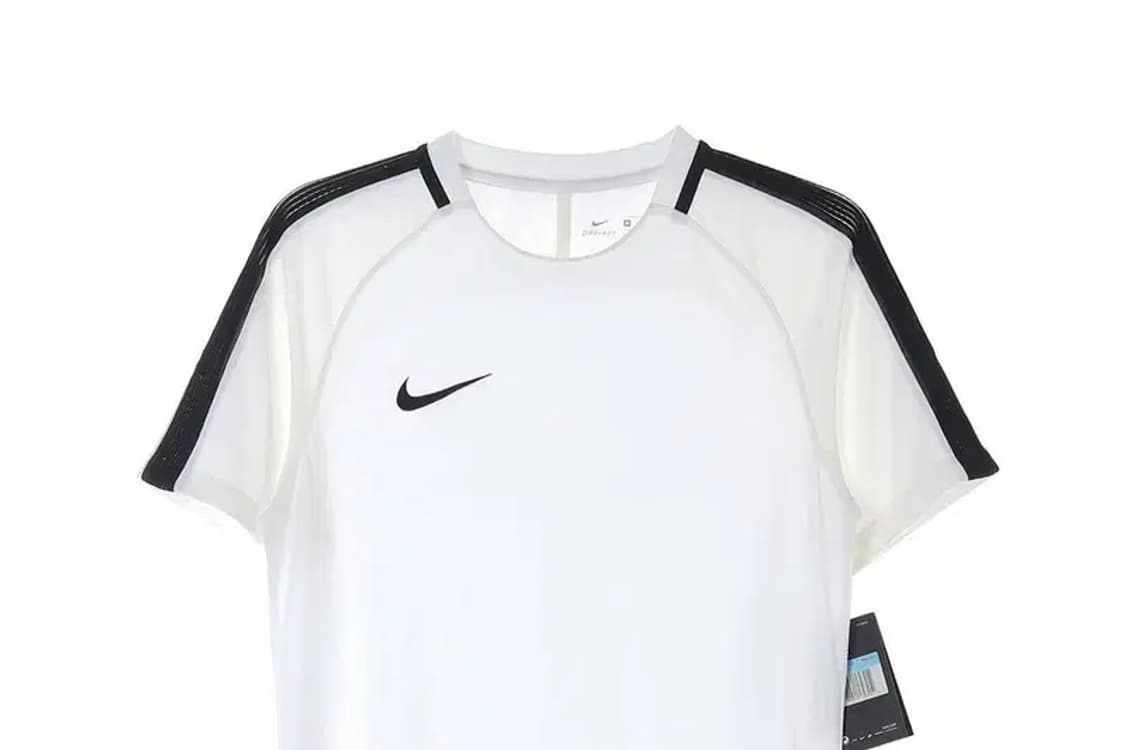 (새상품) NIKE 나이키 남성 스포츠 반팔 티 M 상품이미지2