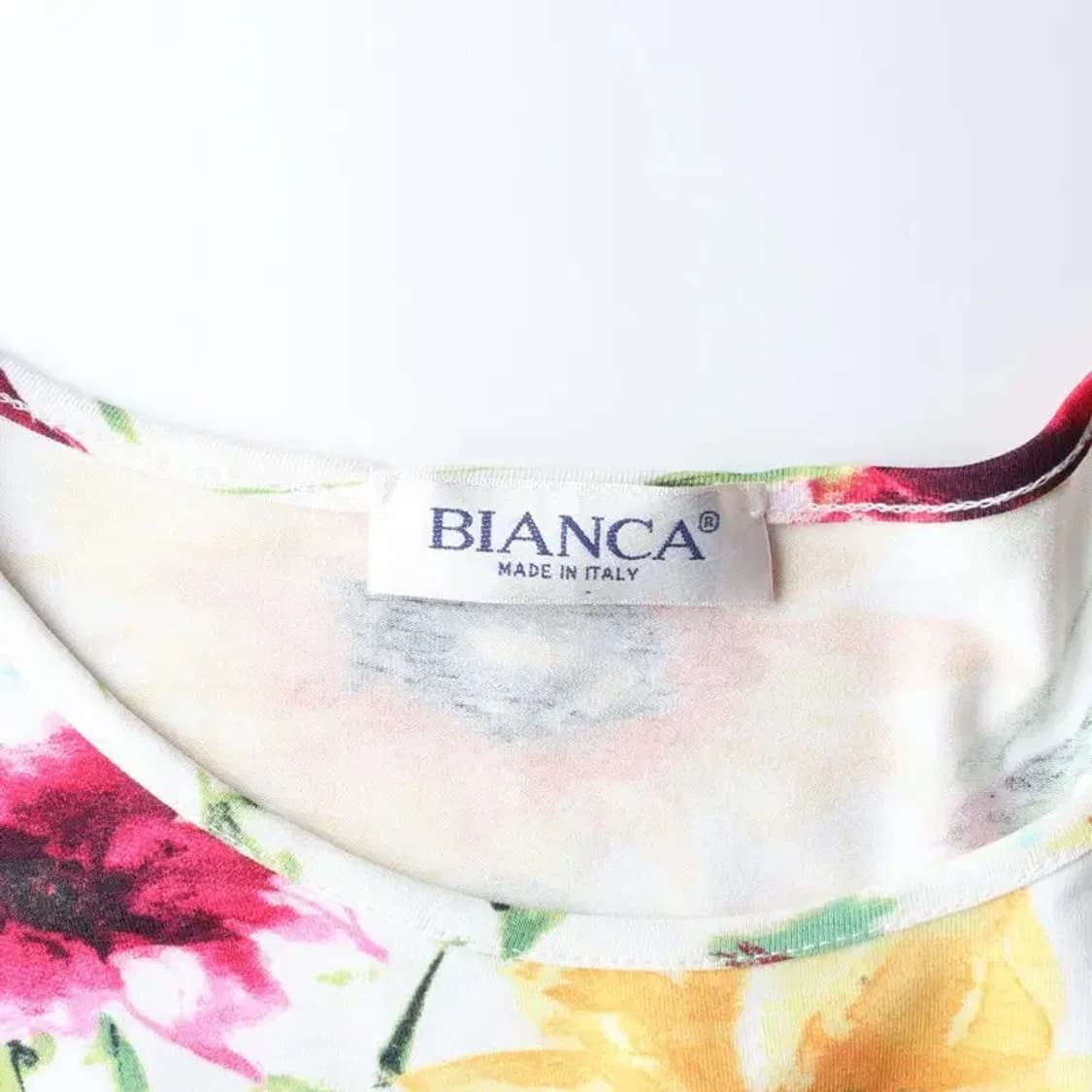 BIANCA 비앙카 꽃무늬 반팔 티 M 상품이미지5