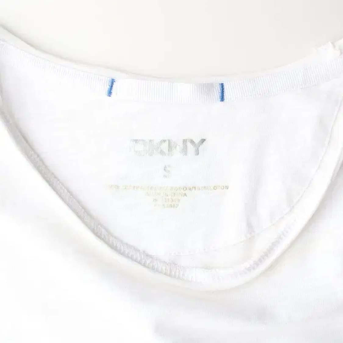 DKNY 디케이앤와이 라운드 프린팅 반팔 티 S 상품이미지5