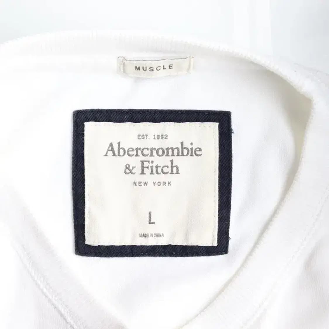 ABERCROMBIE & FITCH 아베크롬비앤피치 맨투맨 L 상품이미지5