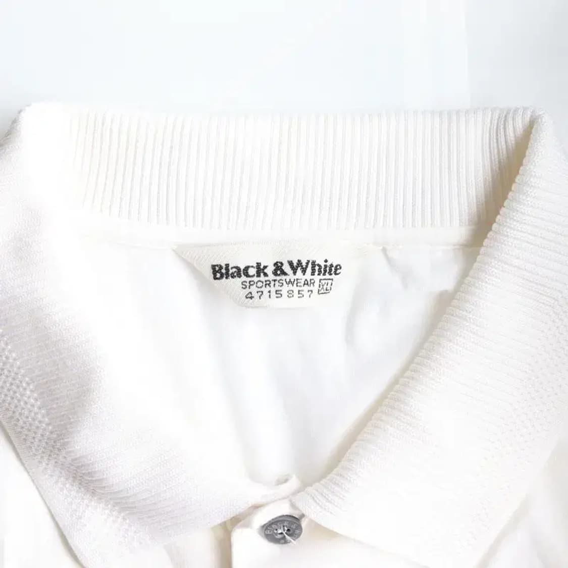 BLACK&WHITE 블랙앤화이트 포켓 로고 카라티 XL 상품이미지5