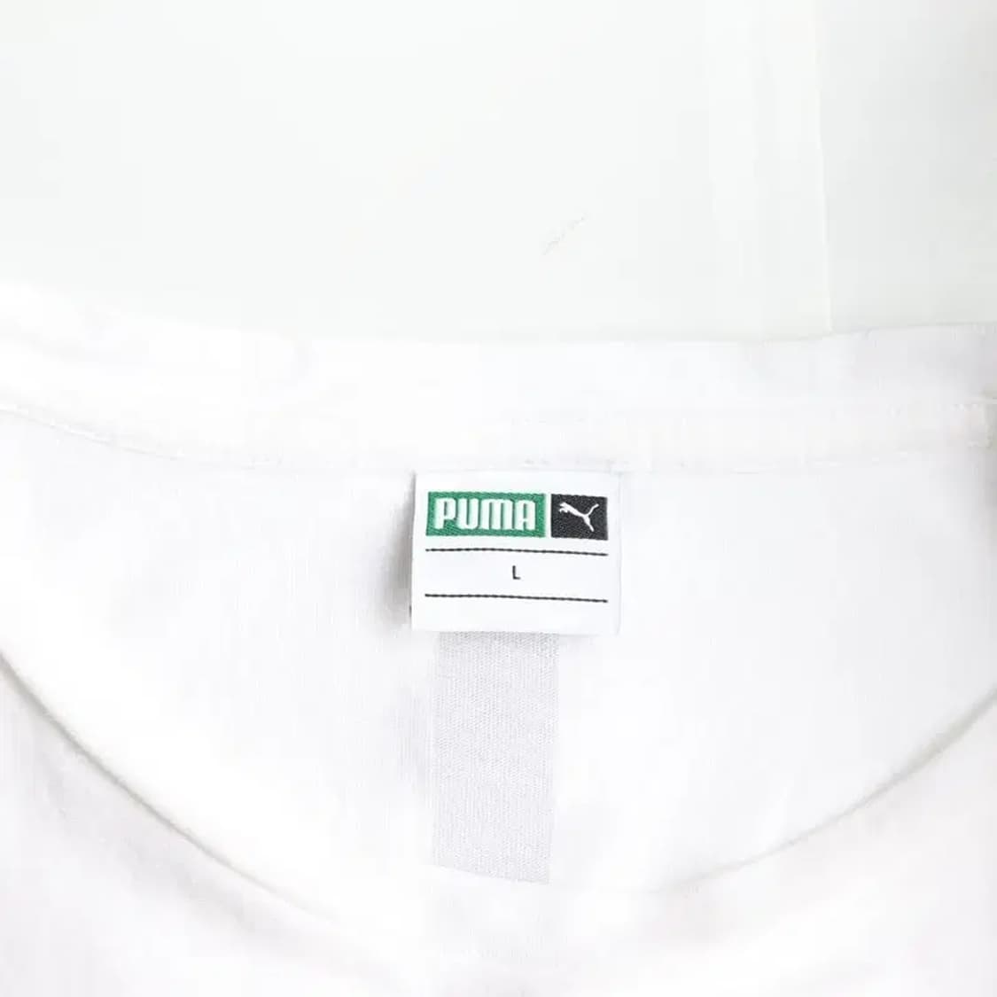 PUMA 퓨마 어깨 디테일 반팔 티 L 상품이미지5