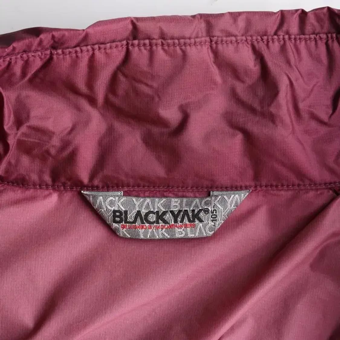 BLACKYAK 블랙야크 여성 얇은 바람막이 105 상품이미지5