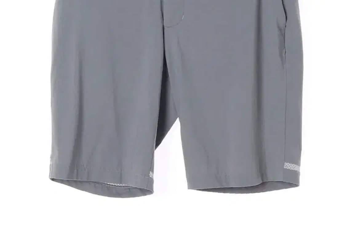 ADIDAS 아디다스 뒷포켓 지퍼 디테일 반바지 XL 상품이미지3