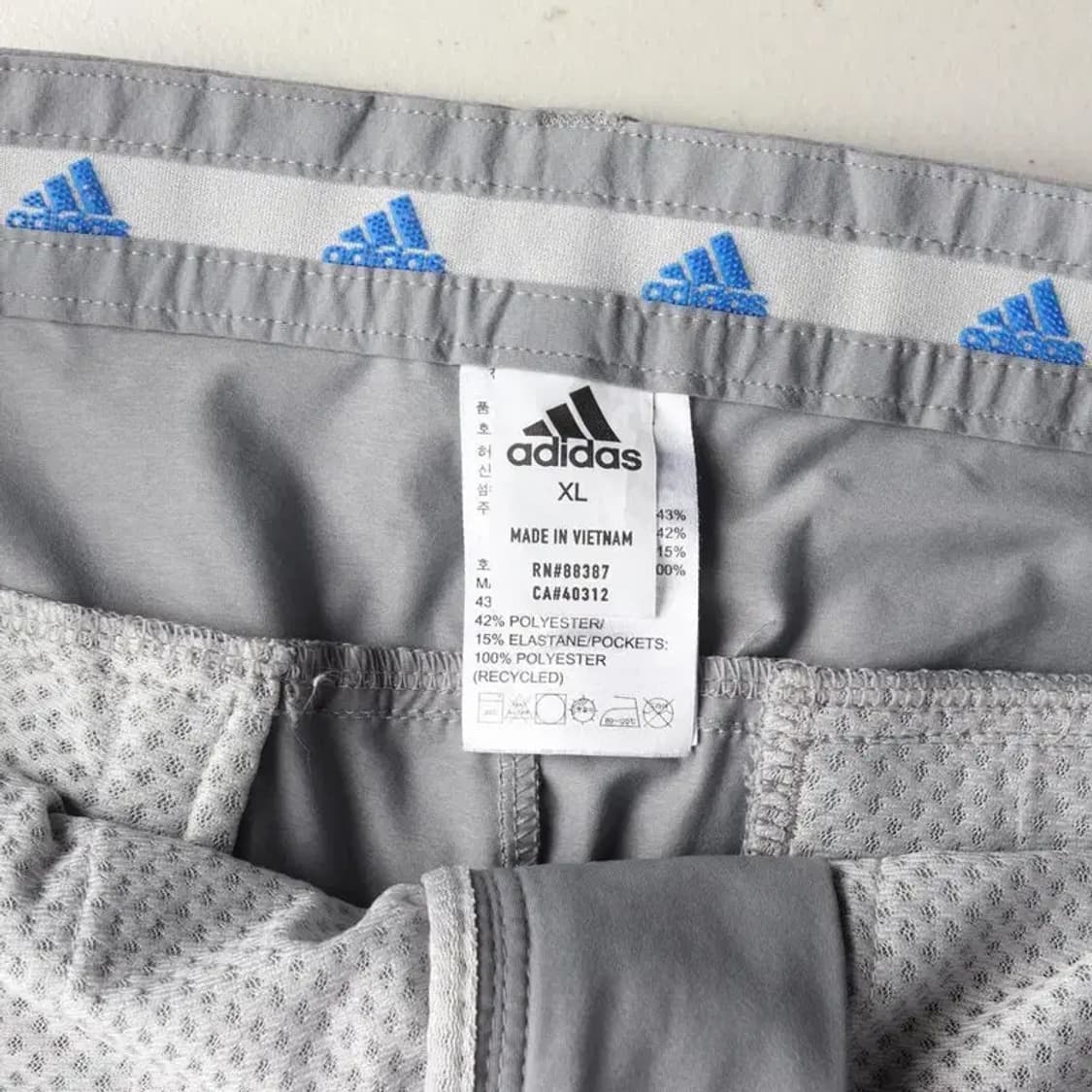 ADIDAS 아디다스 뒷포켓 지퍼 디테일 반바지 XL 상품이미지5