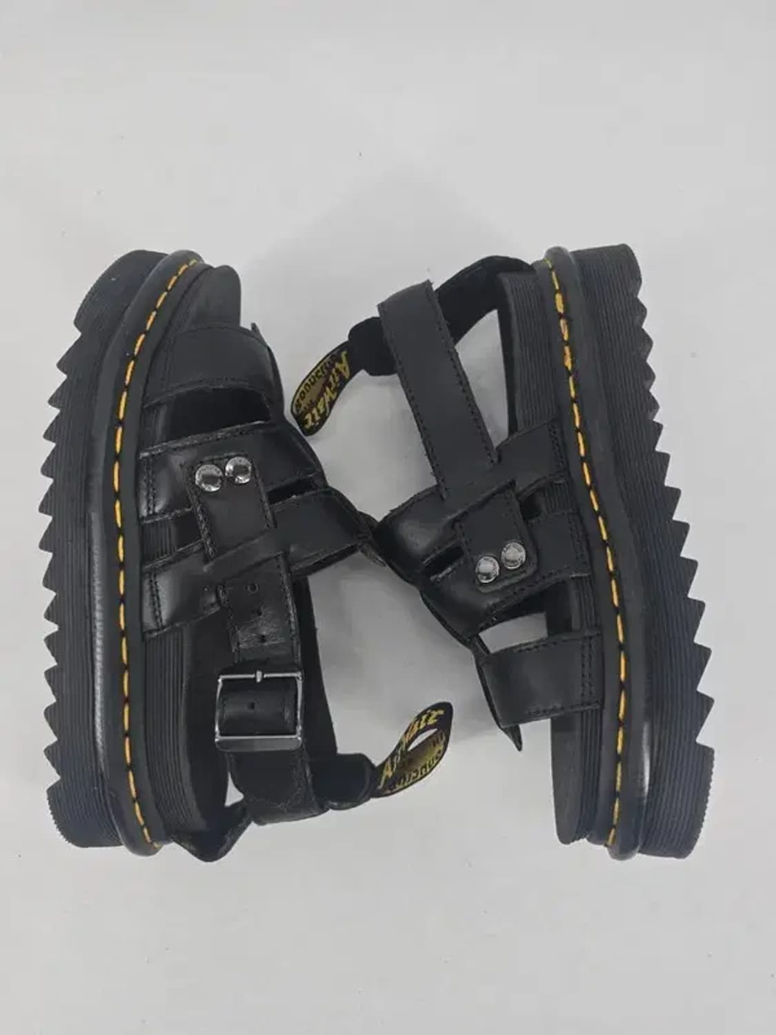 DR.MARTENS 닥터마틴 가죽 테리 래더 스트랩 uk3 상품이미지4