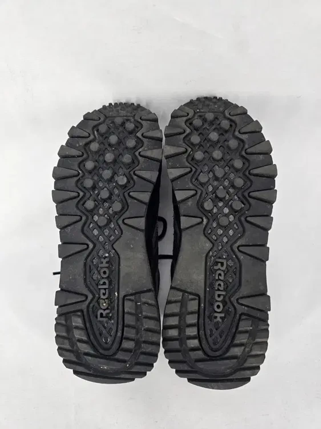 REEBOK 리복 클래식 블랙 스니커즈 런닝화 225 상품이미지5