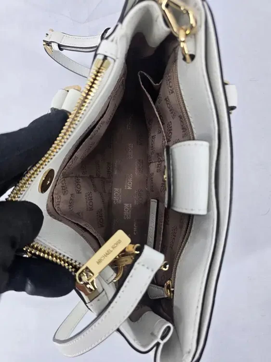 MICHAEL KORS 마이클코어스 화이트 토트백 숄더백 상품이미지4