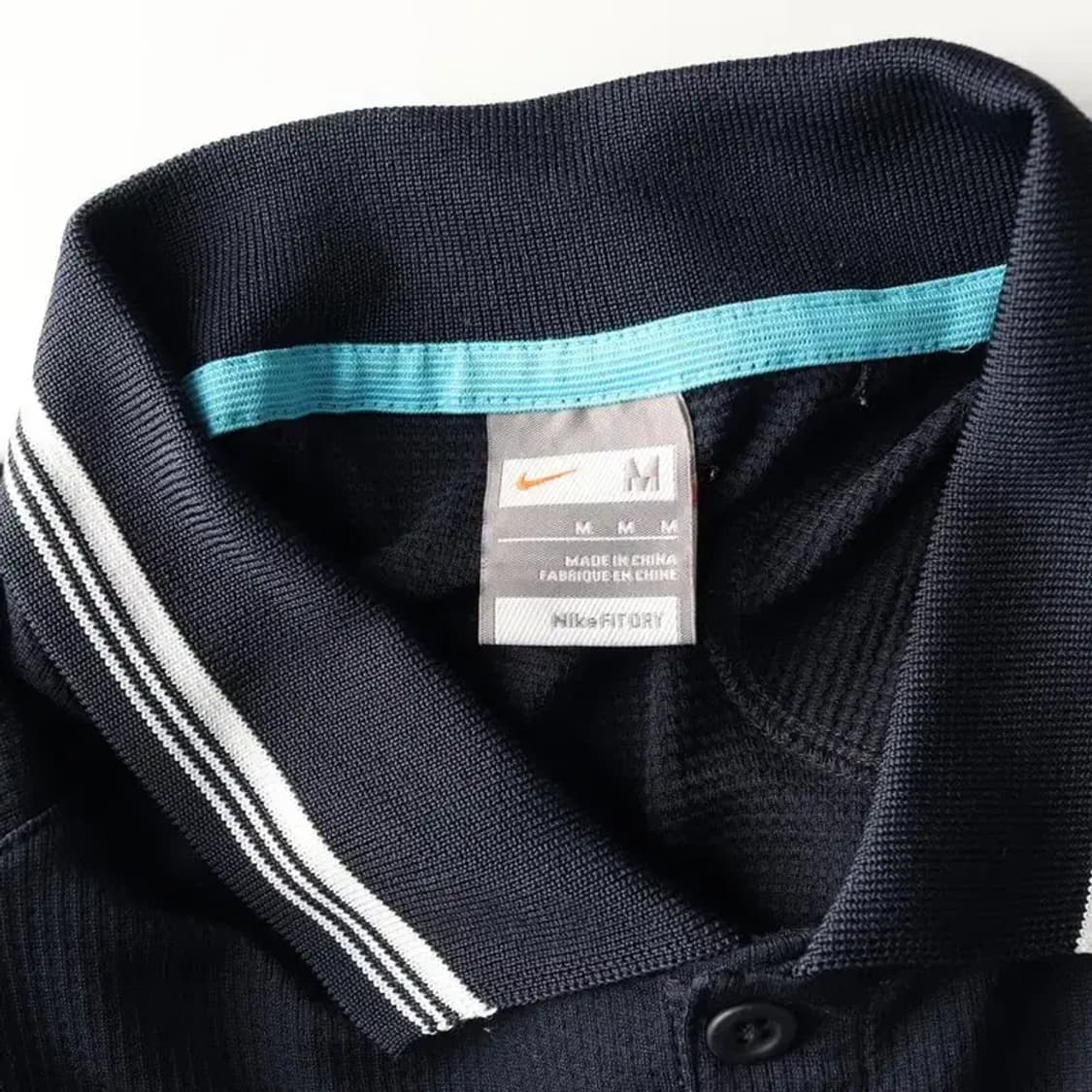 NIKE 나이키 흰색옆라인 네이비 카라티 M 상품이미지5