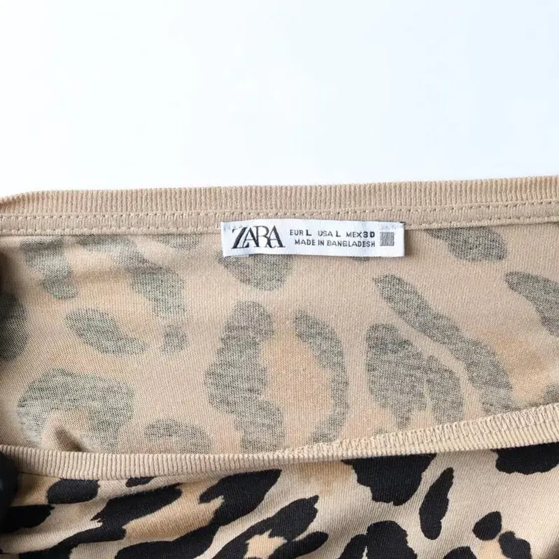 ZARA 자라 레오파드 호피 반팔 티 L 상품이미지5