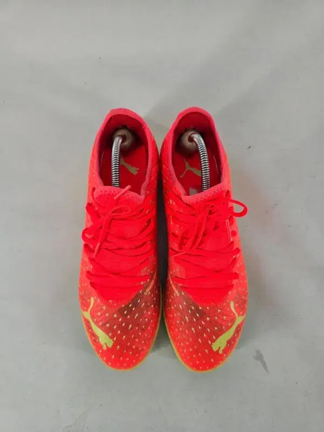 PUMA 퓨마 풋살화 퓨쳐 Z 4.4 TT 축구화 265 상품이미지2