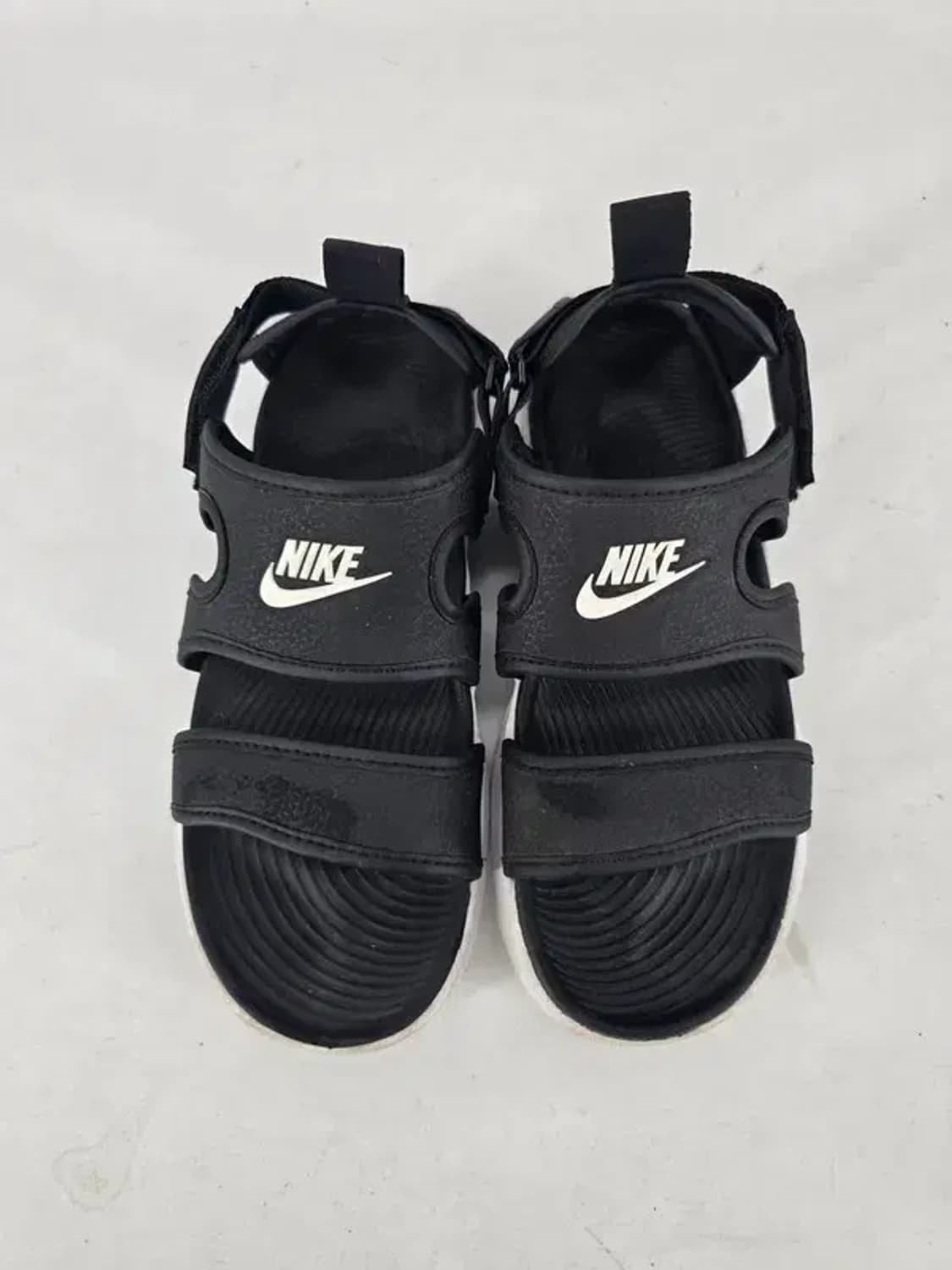 NIKE 나이키 뒷부분 찍찍이 샌들 230 상품이미지2