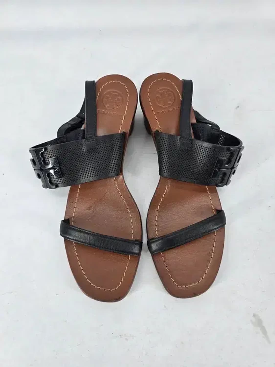 TORY BURCH 토리버치 가죽 로고 샌들 8M 상품이미지5