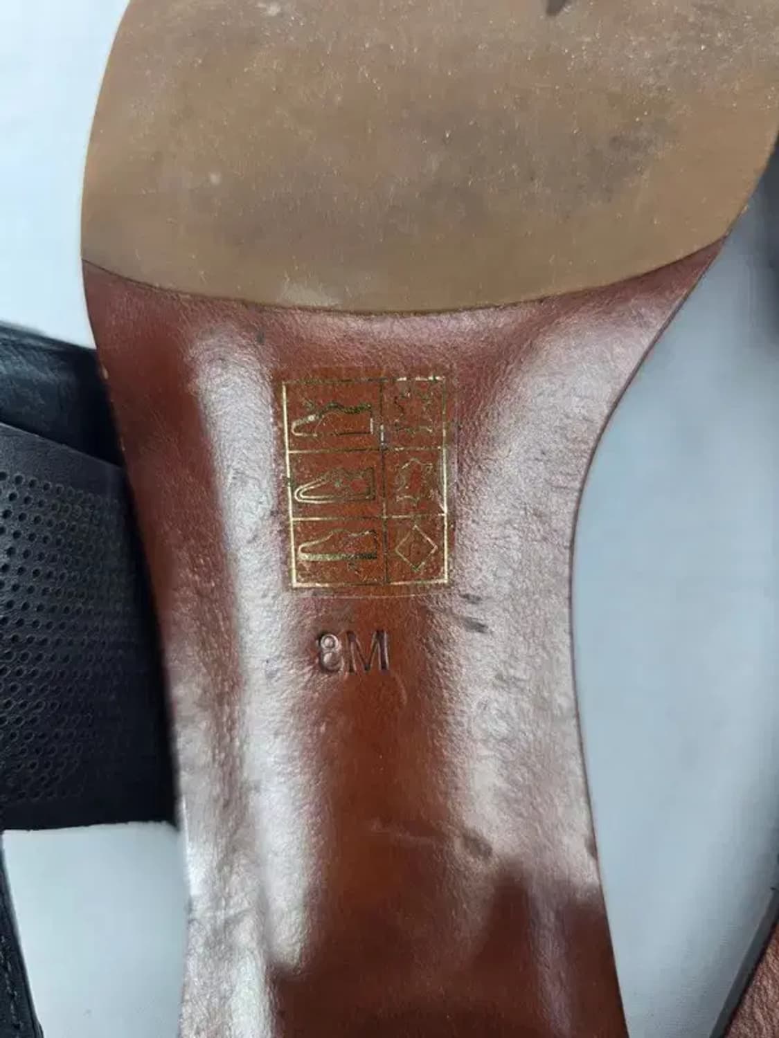 TORY BURCH 토리버치 가죽 로고 샌들 8M 상품이미지7