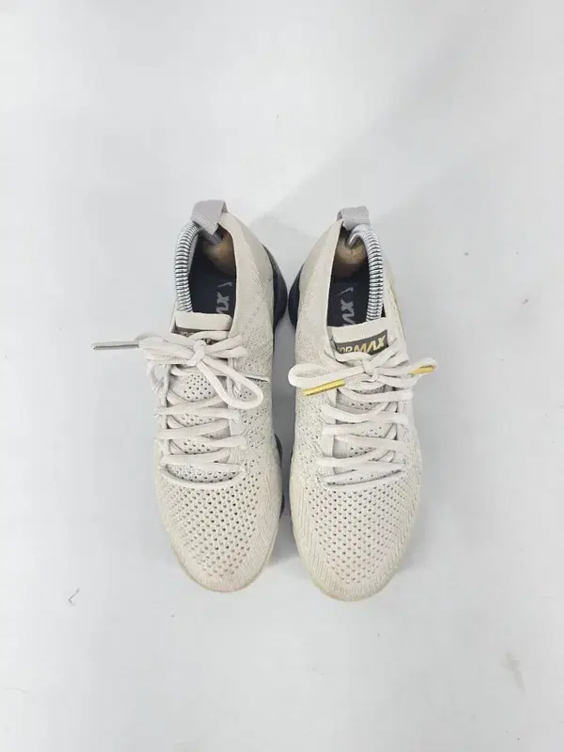 NIKE 나이키 베이퍼맥스 플라이니트2 골드 230 상품이미지3