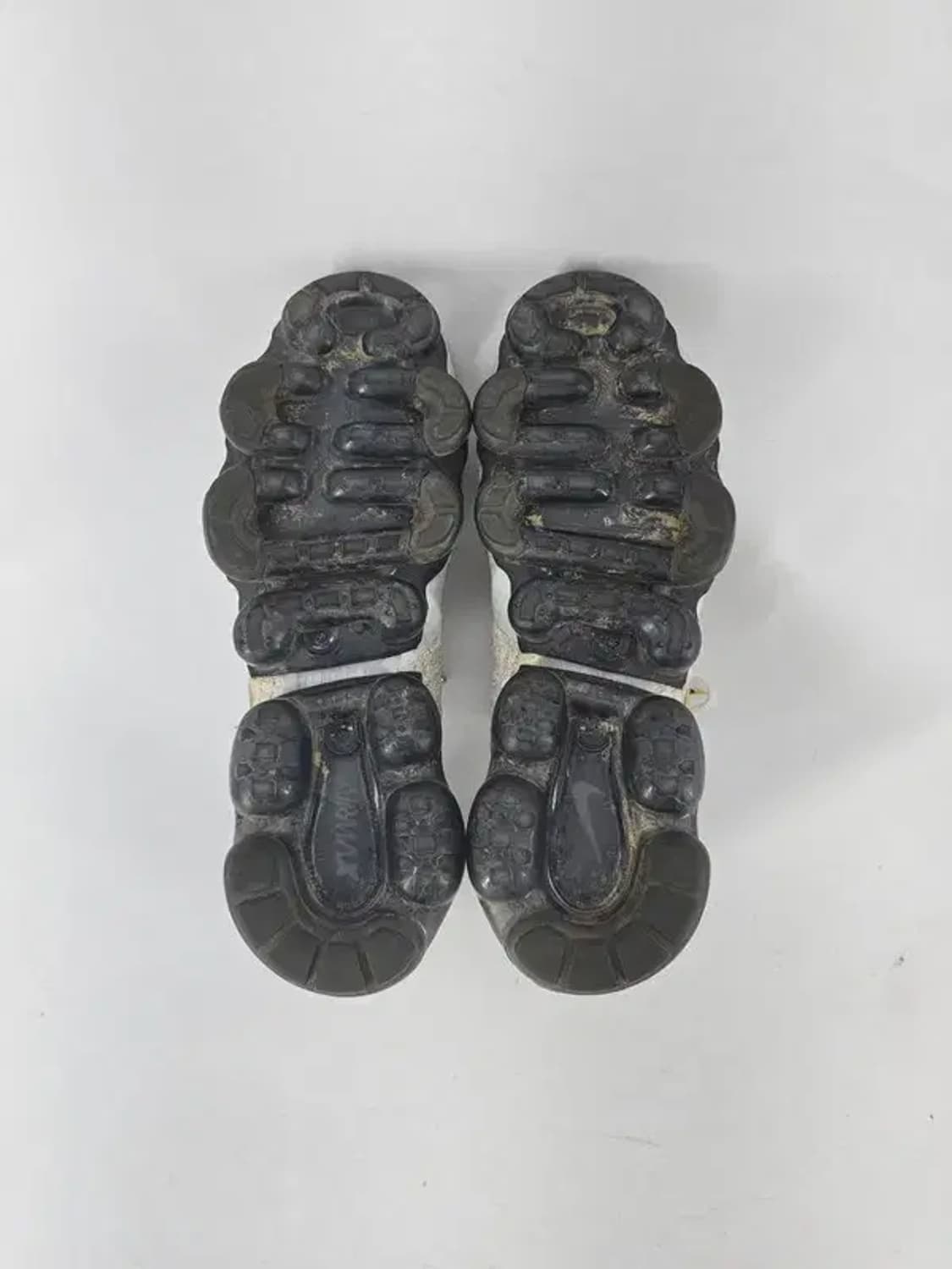 NIKE 나이키 베이퍼맥스 플라이니트2 골드 230 상품이미지5