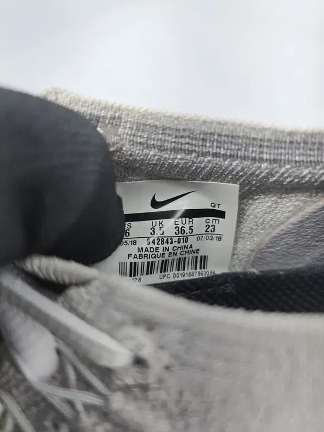 NIKE 나이키 베이퍼맥스 플라이니트2 골드 230 상품이미지6