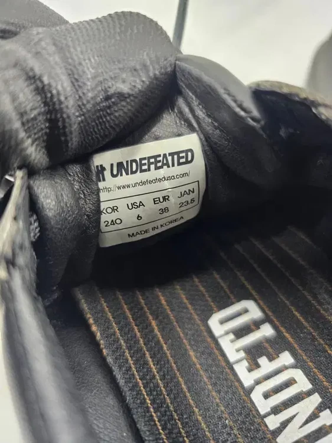 240) UNDEFEATED 언디피티드 올블랙 슈즈 상품이미지6
